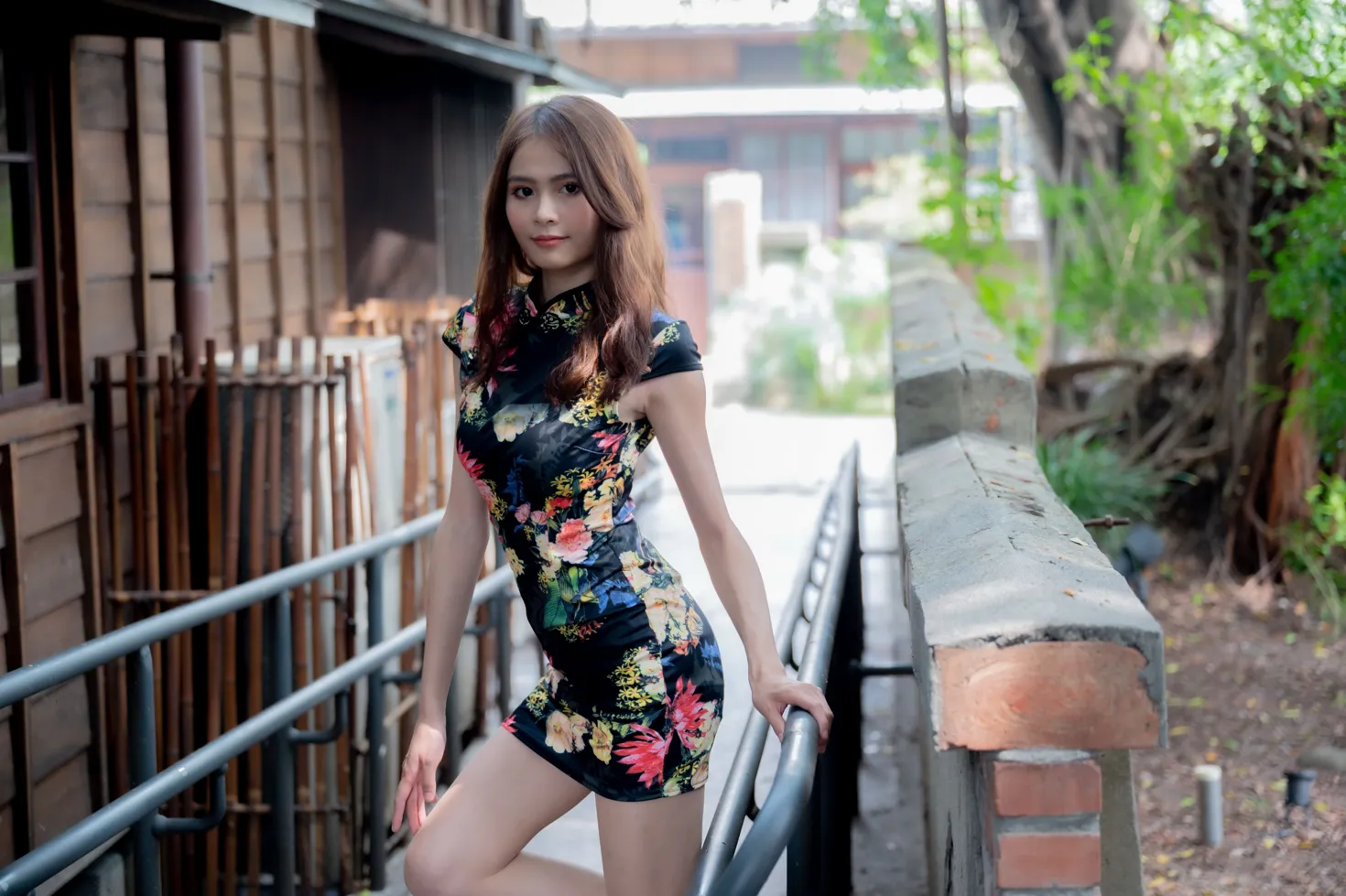 [Mzsock] NO.202 He Jiaxin black flower short cheongsam stockings high heels beautiful legs street photography#[97P]-36