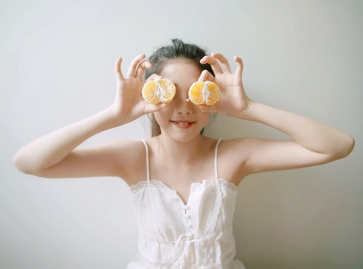 [YITUYU] 2022.12.16 Vol.2694 – Naughty Little Orange Xiaoyi#[25P]-8