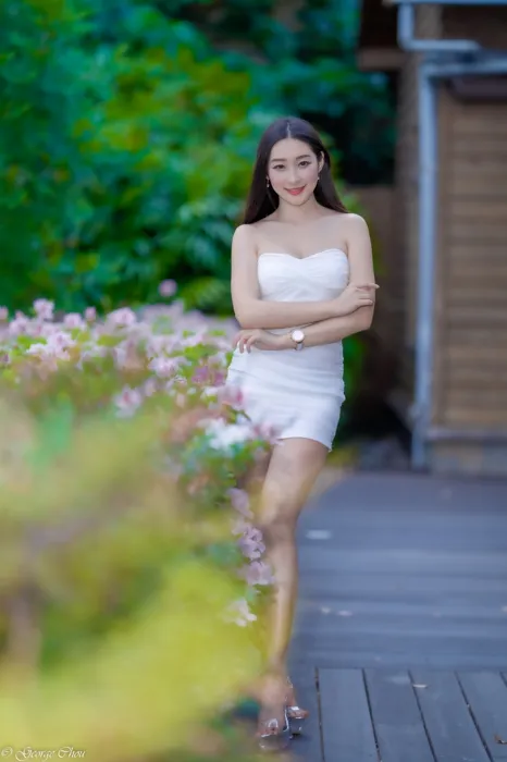 [Mzsock] NO.076 Wu Xiaokui pure white dress high heels beautiful legs outdoor shot street photography#[34P]-2