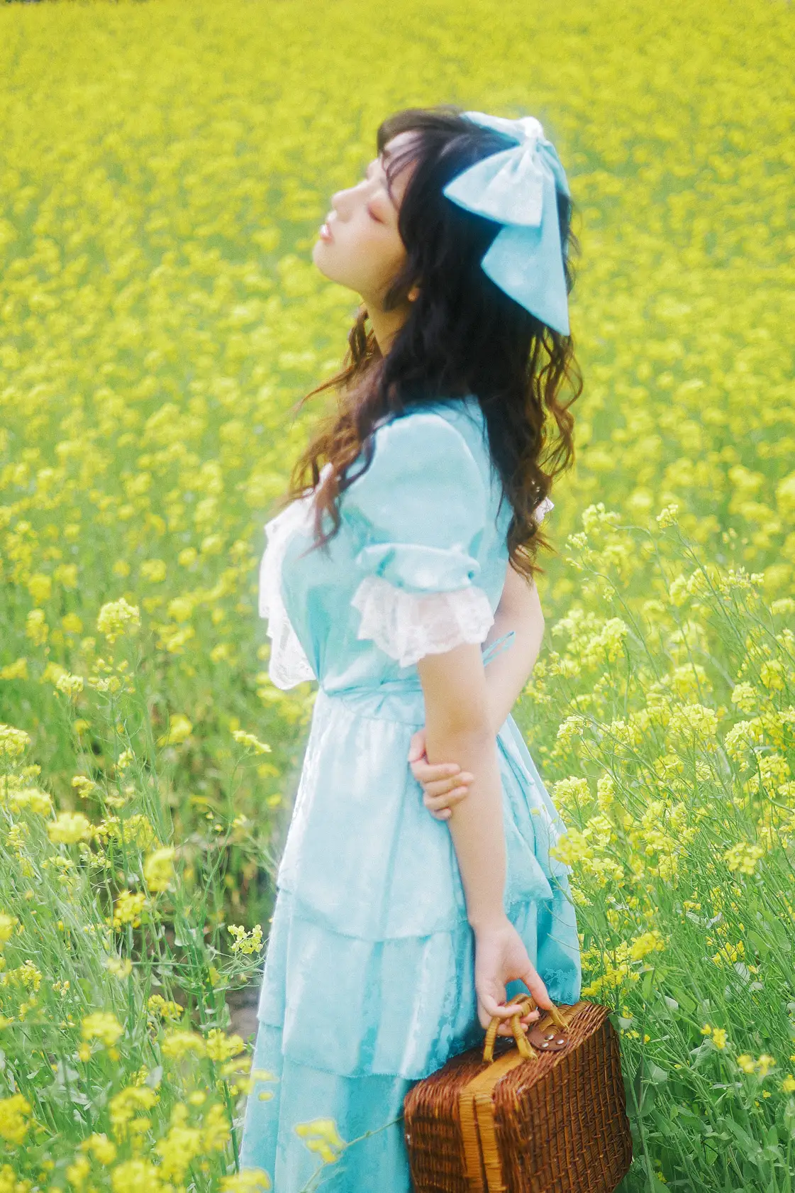 [YITUYU] 2022.05.26 Vol.0990 – Sea of Yellow Flowers flourishing#[24P]-20